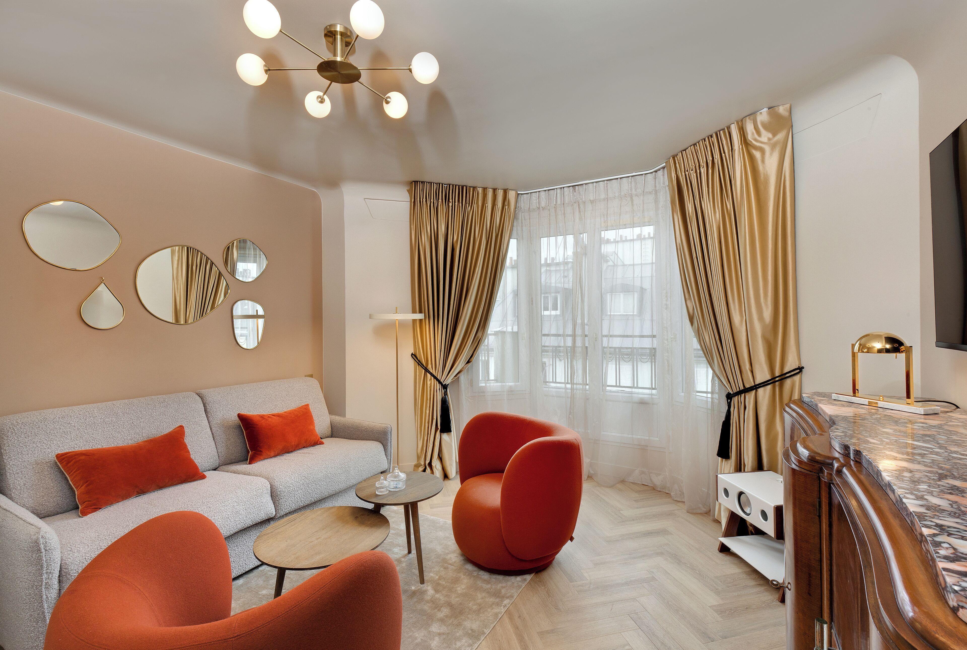 Artemisia Montmartre Paris