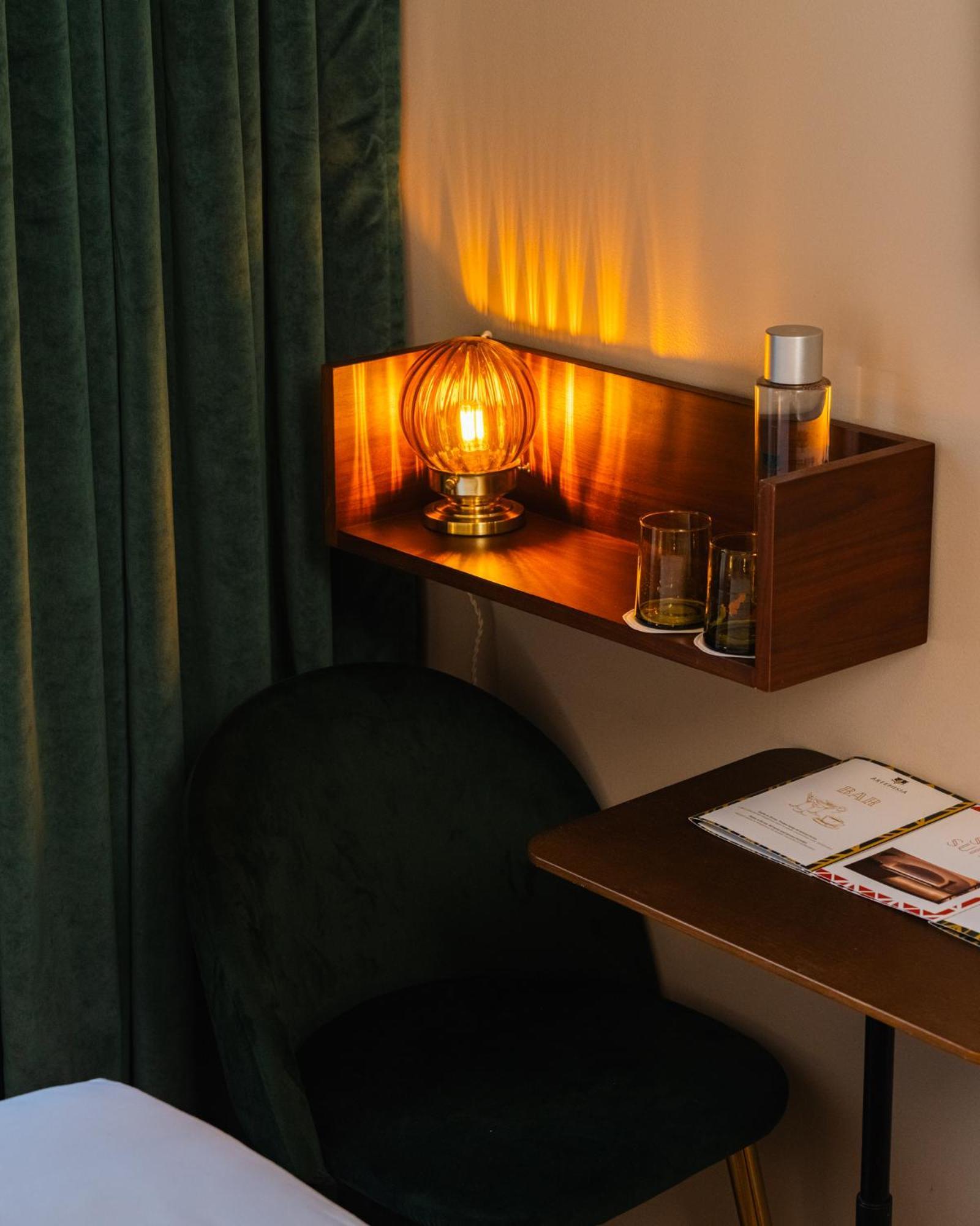 Artemisia Montmartre Hotel Paris