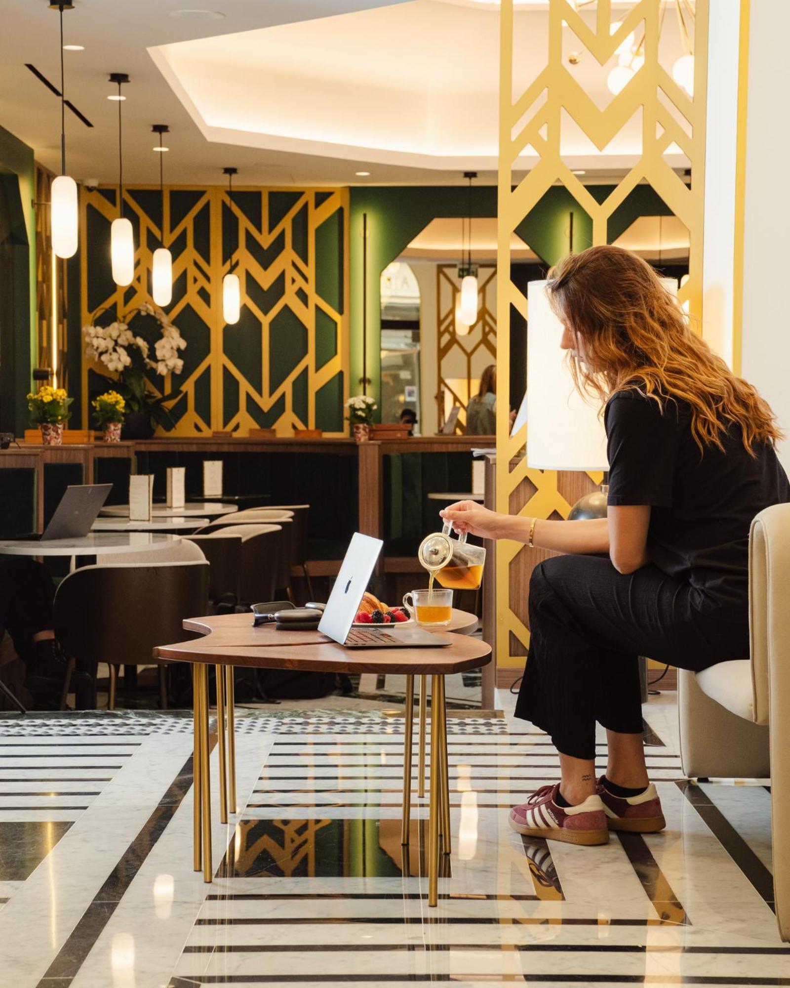 Artemisia Montmartre Hotel Paris