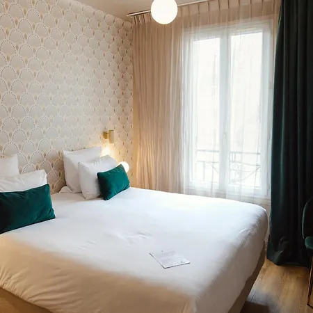 Hotel Royal Fromentin Parigi